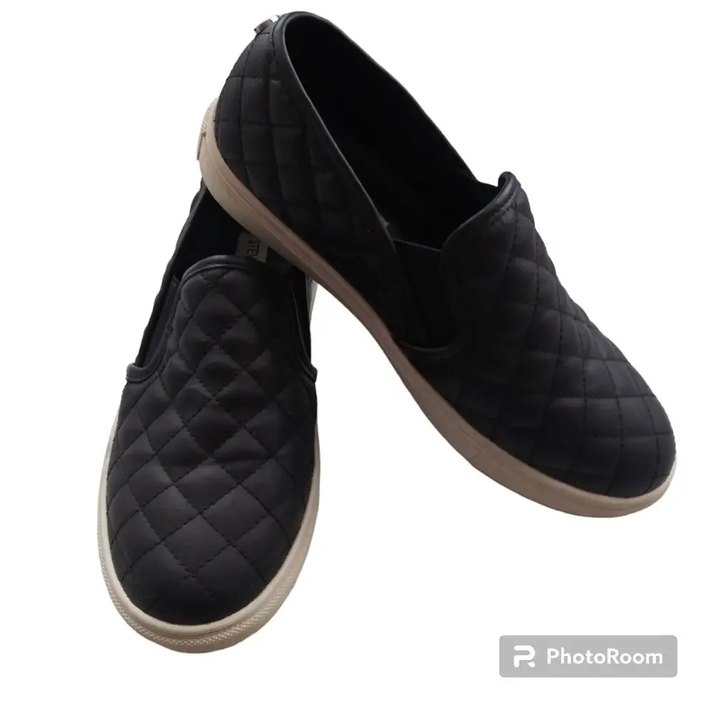 Steve Madden Black ECENTRCQ Quilted Slip On Sneakers Size 7.5
